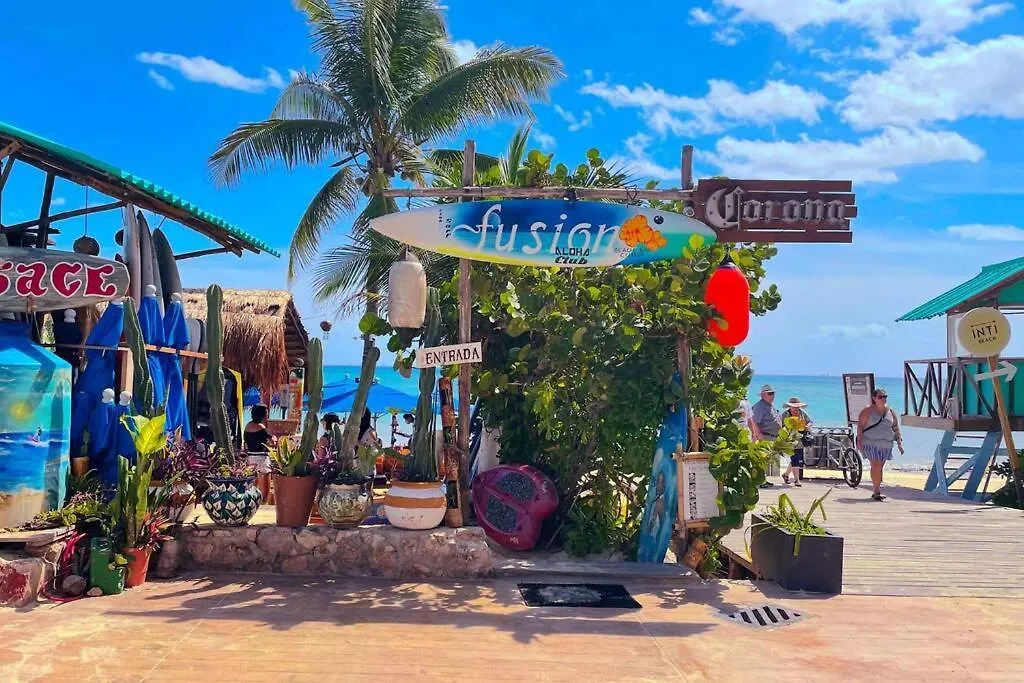 Playa Del Carmen Downtown Studio With Rooftop Pool - Walk To 5Th Ave & The Beach 0*, Playa del Carmen Mexiko